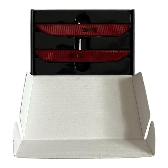 DIODE DYNAMICS Performance Lighting 2015+ FORD MUSTANG Vehicle Led SIDEMARKERS - Picture 3 of 4